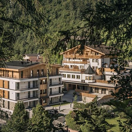 Resort Schrofenblick Mayrhofen Exteriör bild